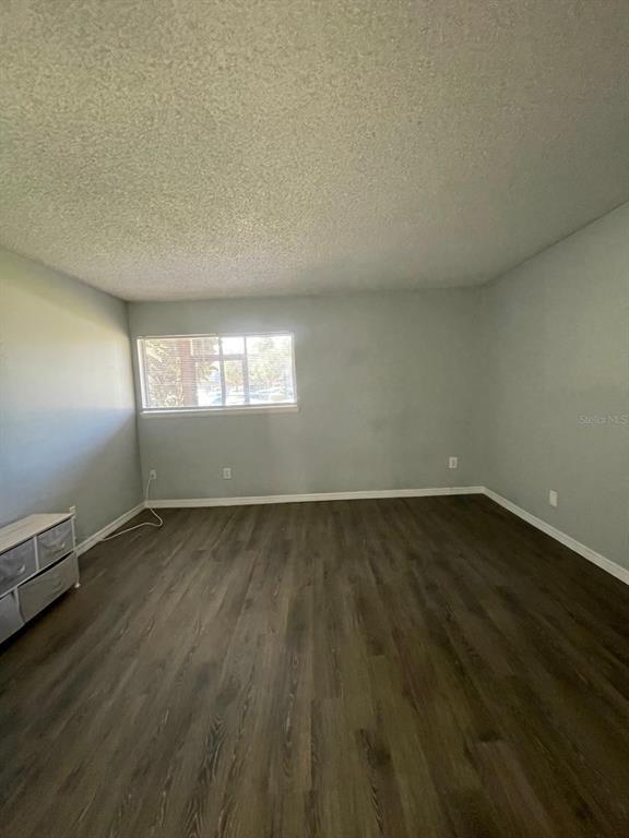 Building Photo - 6346 Newtown Cir