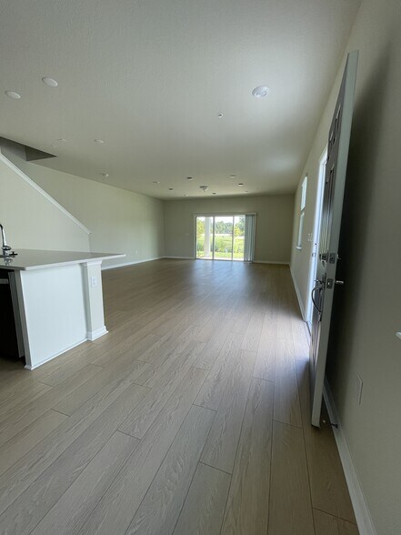 Building Photo - 3156 Emerald Acres Ln