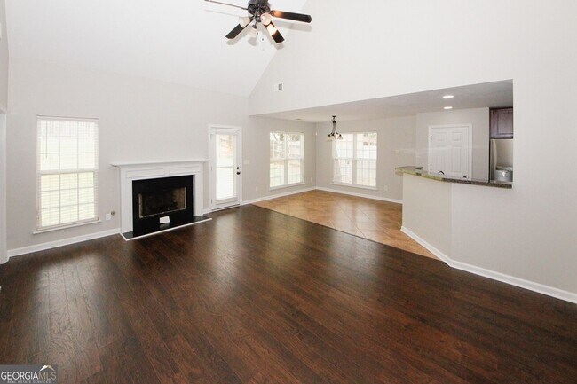 Building Photo - 7000 Lunar Blue Way