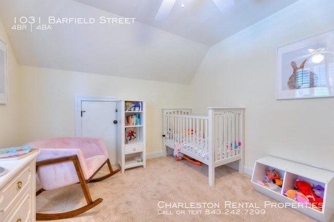 Building Photo - 1031 Barfield St