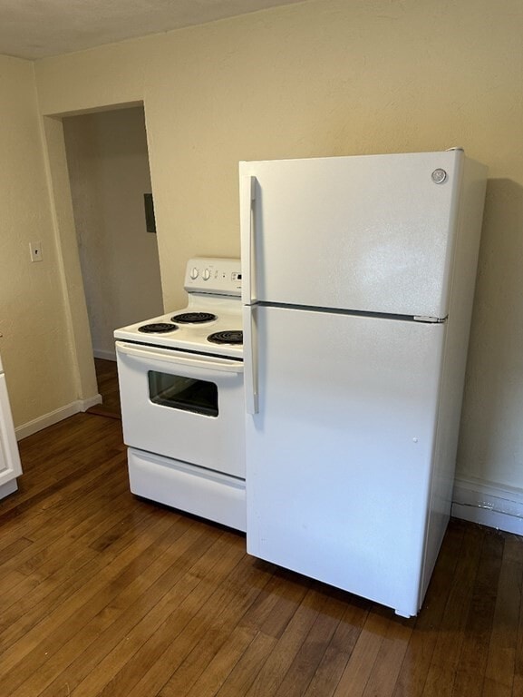 Building Photo - 119 Myrtle St