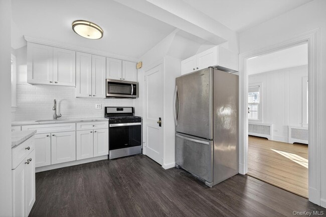 Building Photo - 7 Tildean Ln