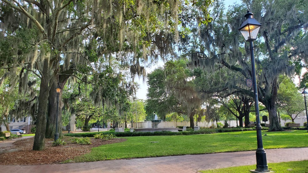 this property is located near Chippawa Square and Oleans Square - 105 W Oglethorpe Ave