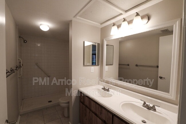 Building Photo - 4957 Puritan Cir