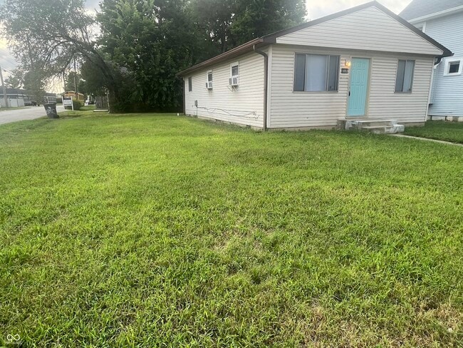 Building Photo - 1802 Sugar Grove Ave