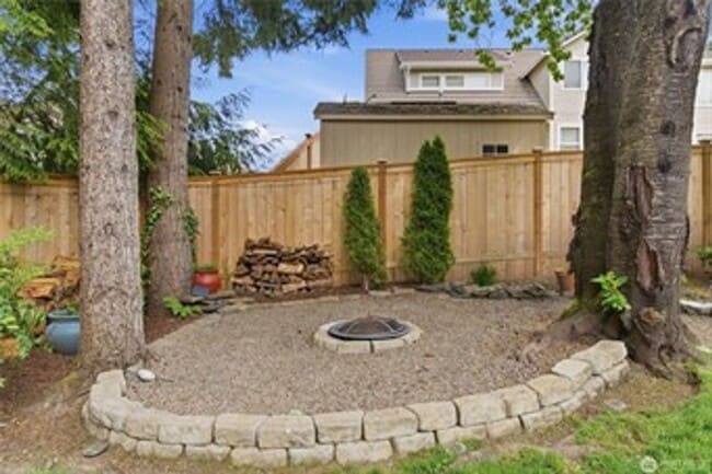 Building Photo - 209 Casey Ct