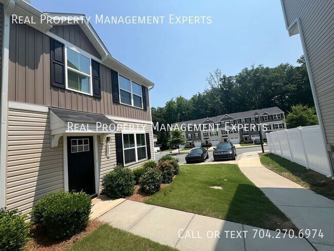Building Photo - 5232 Austin Knoll Ct