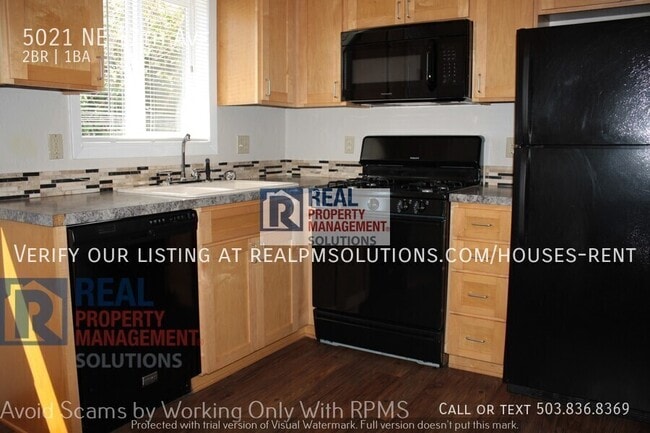 Building Photo - 5021 NE 17th Ave