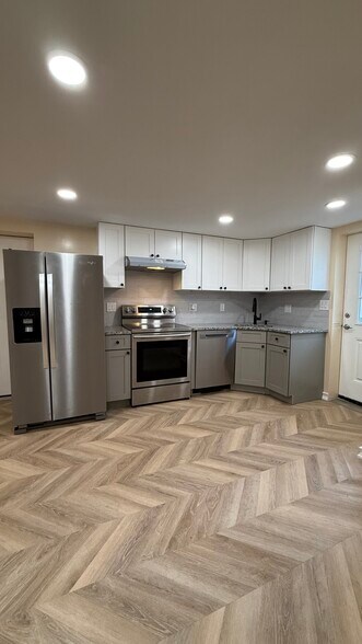 Primary Photo - 148 Prospect Ave