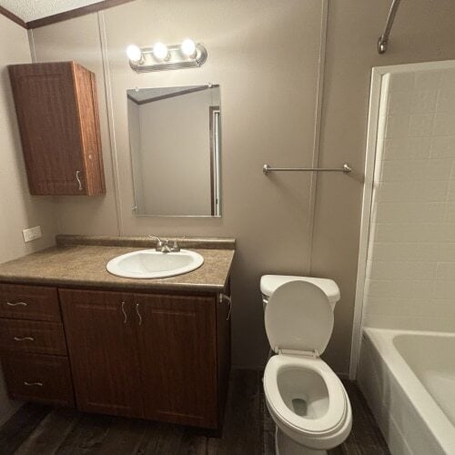 Building Photo - 200 Falcon Dr