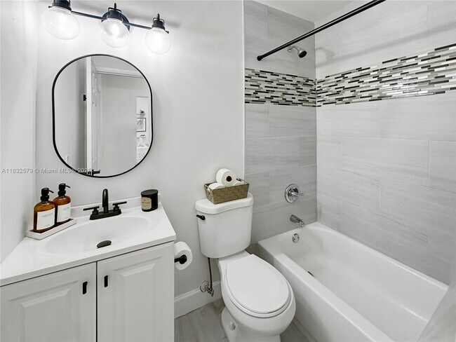 Building Photo - 10831 SW 159th Terrace
