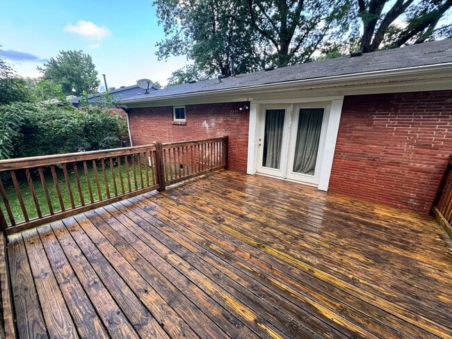 Building Photo - Single Family Home in the heart of Fern Creek