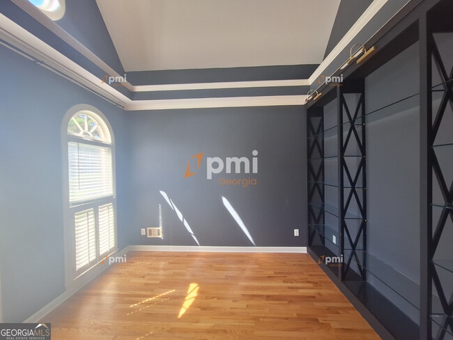 Building Photo - 508 Milledge Gate Dr SE