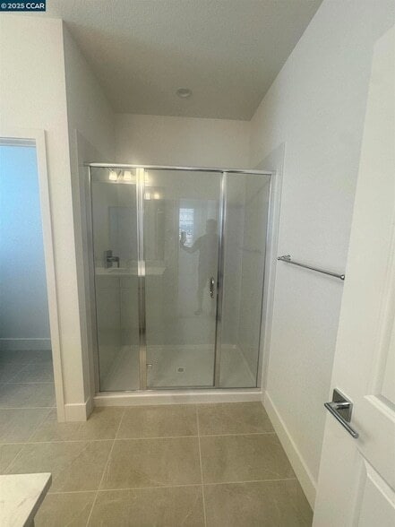 Building Photo - 5601 Linen Ct