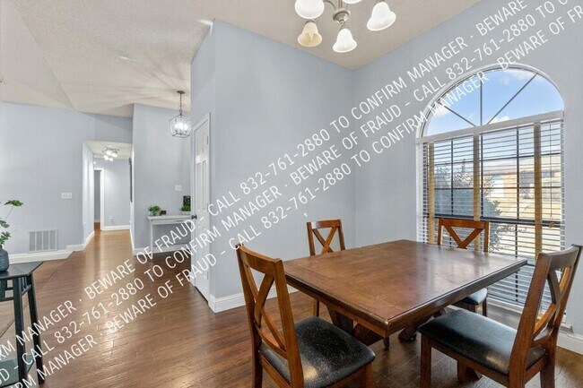 Building Photo - 3416 Aster Ln