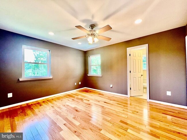 Building Photo - 6605 Keene Dr