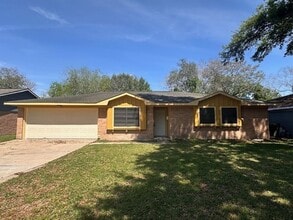 Building Photo - 5830 Effingham Dr