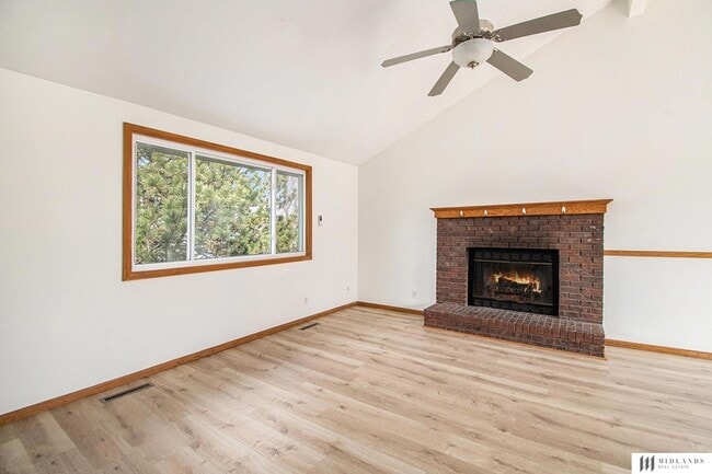 Building Photo - 15201 Greene Ave