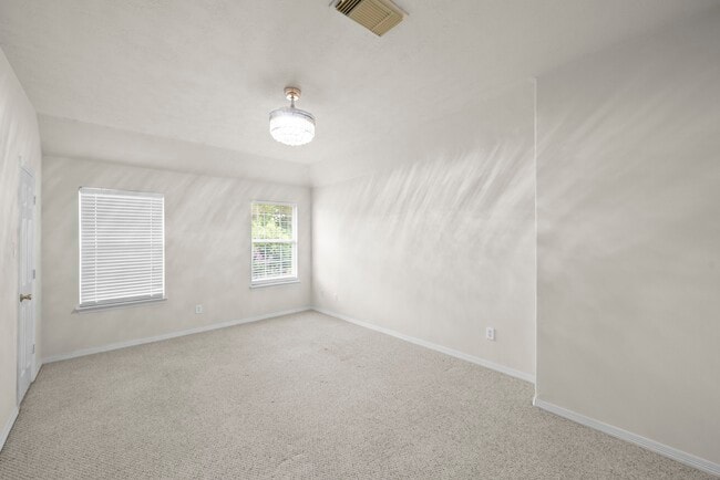 Building Photo - 5526 Darschelle Dr