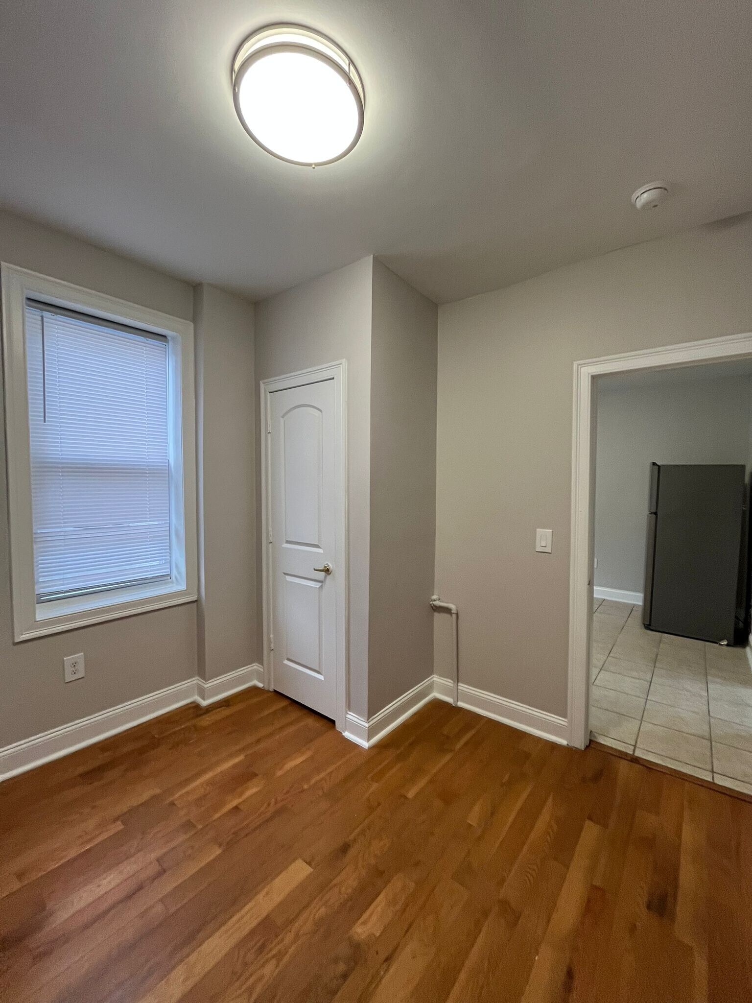 Building Photo - 6129 Park Ave