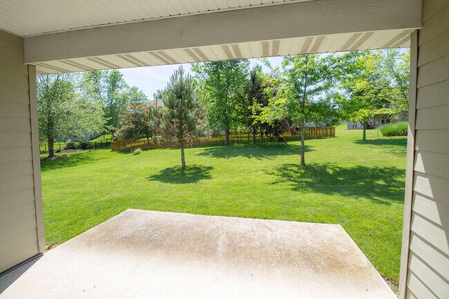 Building Photo - 5305 Chamois Dr