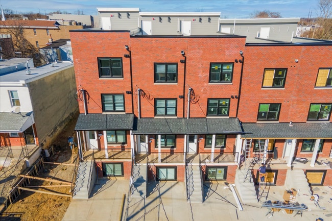 Building Photo - 3841 Wallace St