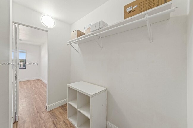 Building Photo - 880 NE 207th Terrace