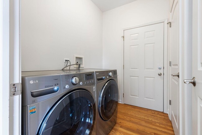 Building Photo - 1569 Colleen Ln