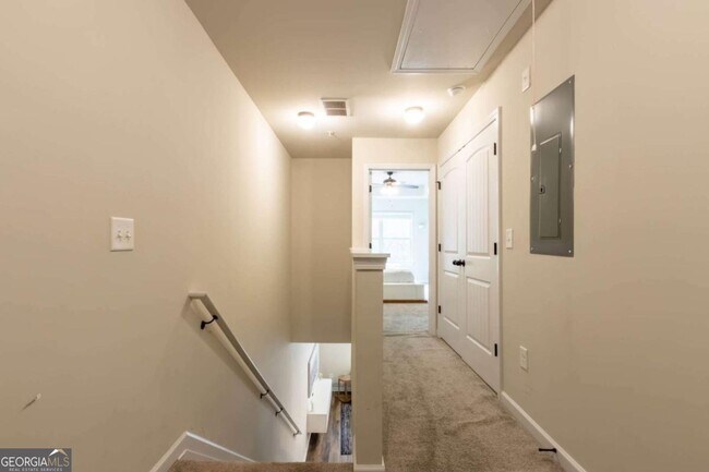 Building Photo - 3006 Bayrose Cir