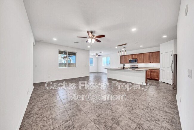 Building Photo - 9751 E Palladium Dr