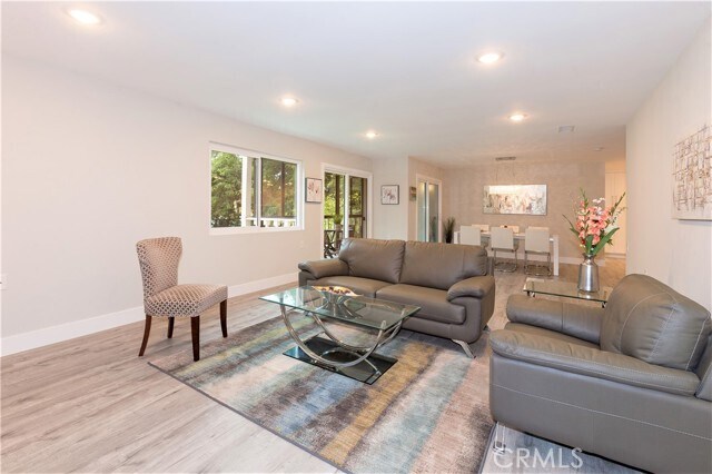 Building Photo - 2404 Via Mariposa W