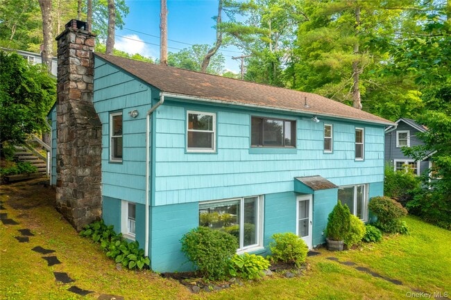 Building Photo - 24 Crescent Dr