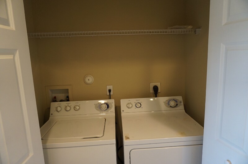 Building Photo - 1108 Lucaya Dr