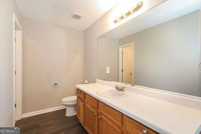 Building Photo - 6961 Mahonia Pl