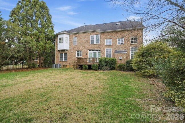 Building Photo - 1425 Bristol Pl Ct