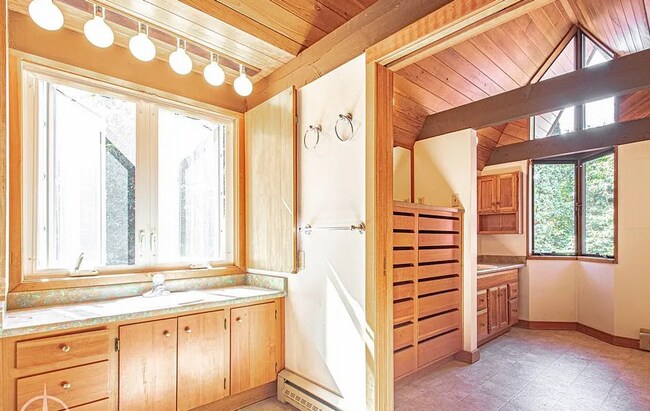 Building Photo - Charming A-Frame Retreat with Creekside Se...