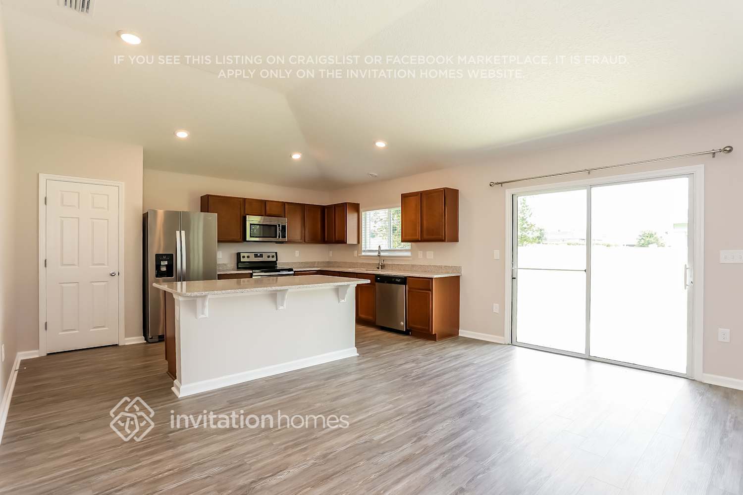 Building Photo - 12357 Golden Bell Dr