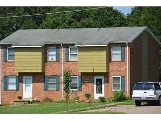 Primary Photo - 1404 Lenoir Dr