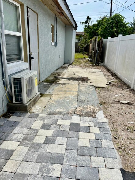 Building Photo - 59 Areca Dr