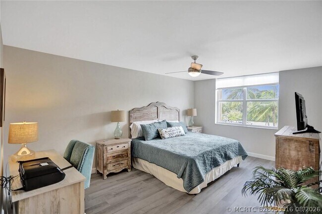 Building Photo - 5200 N Ocean Blvd