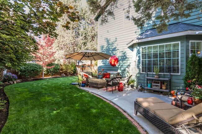 Building Photo - Beautiful home in Tanglewood