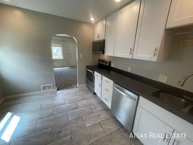 Building Photo - 3966 Utica St