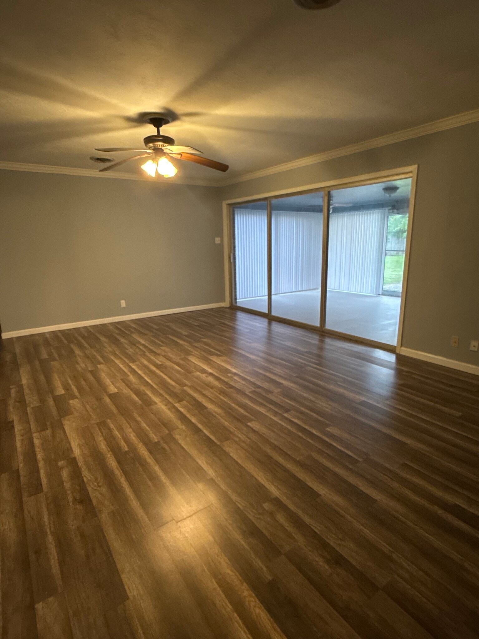 Building Photo - 2145 Treemont Ln