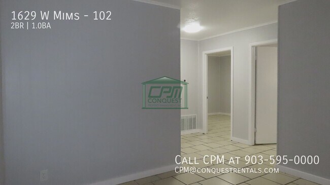 Building Photo - 1629 W Mims St