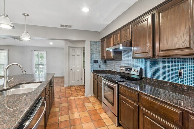 Building Photo - 13205 Kit Ln