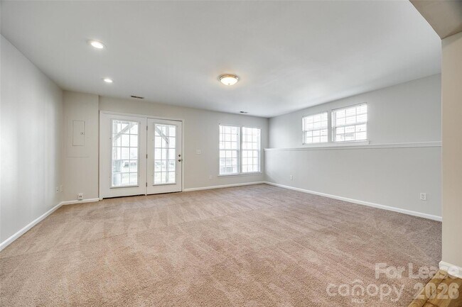 Building Photo - 12326 Verdant Ct
