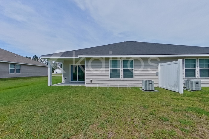 Building Photo - 52 Cottage Grove Dr