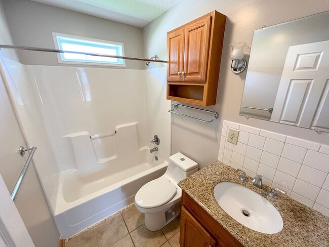 Building Photo - Gorgeous 3BR Ranch Rental Home in Newark - Available Mid August!