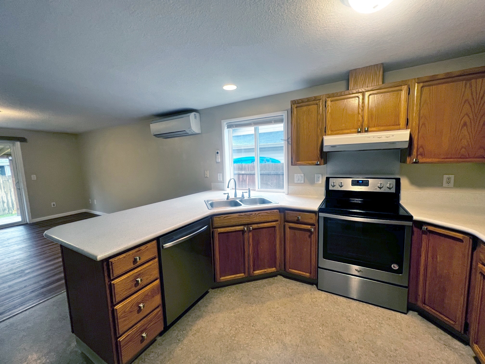 Building Photo - 15807 NE 86th Cir