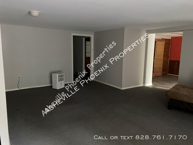 Building Photo - 36 Clarendon Road